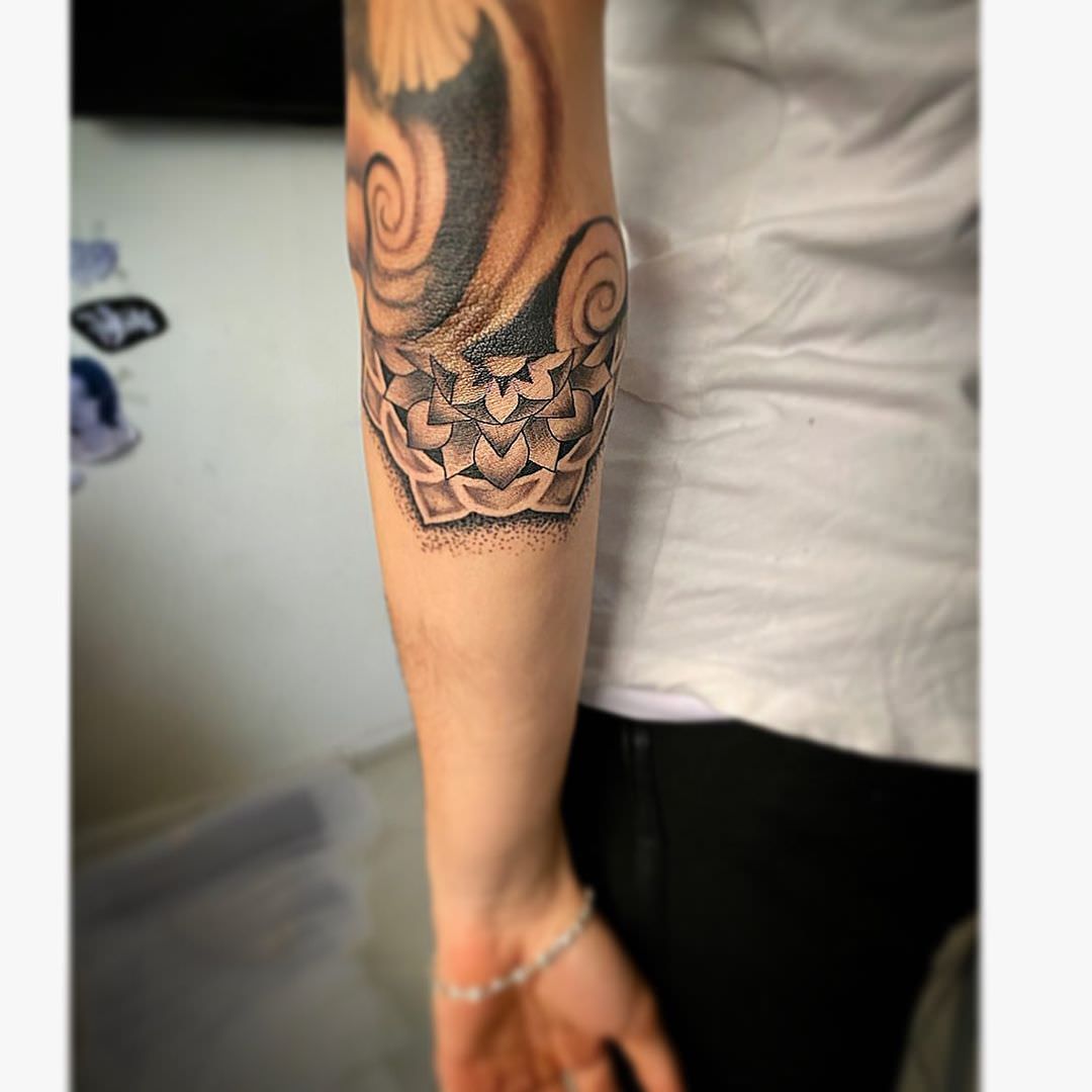 deafink_83903772_495314441376374_2785065177532813304_n