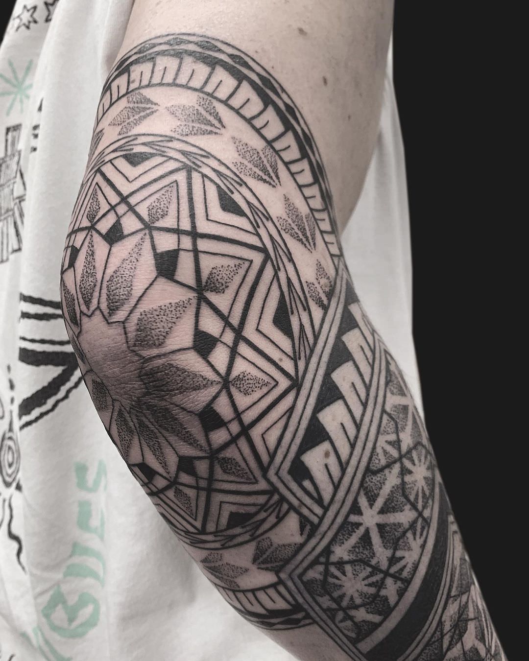 rose_tattoo_92090801_1072175406514633_3350462576069485160_n